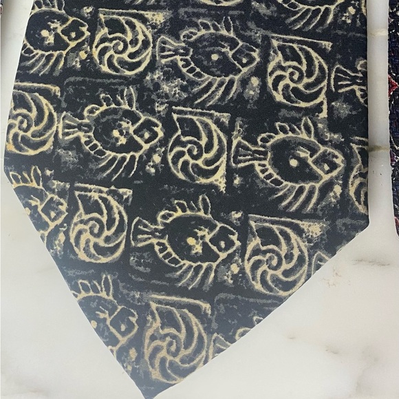 7 Vintage Silk Ties Fendi, Givenchy, Dior, Balmain, PierreCardin, Boss, Ken Cole - Picture 13 of 16